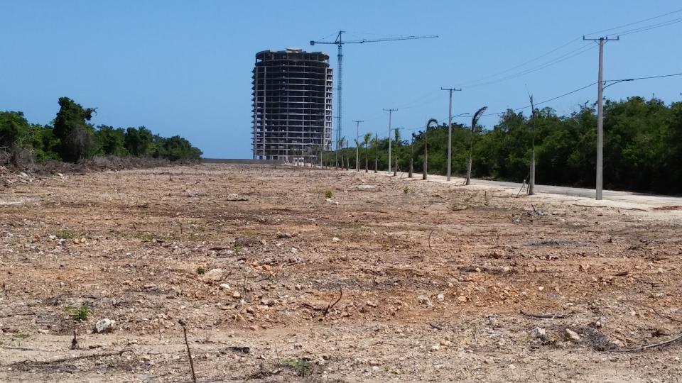 Plaza Libre Terreno en Venta en JUAN DOLIO