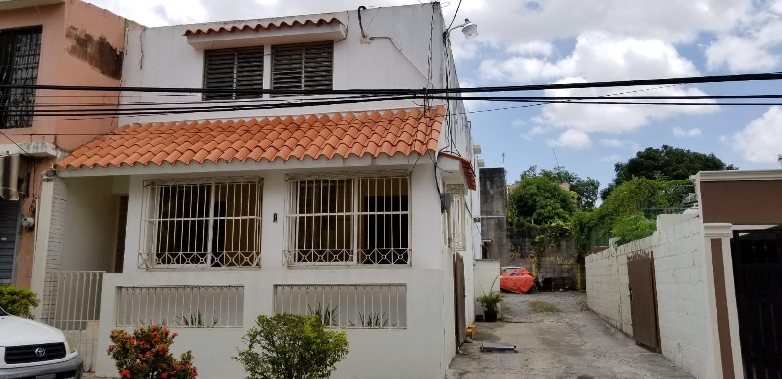 Plaza Libre Casa en venta en El Portal