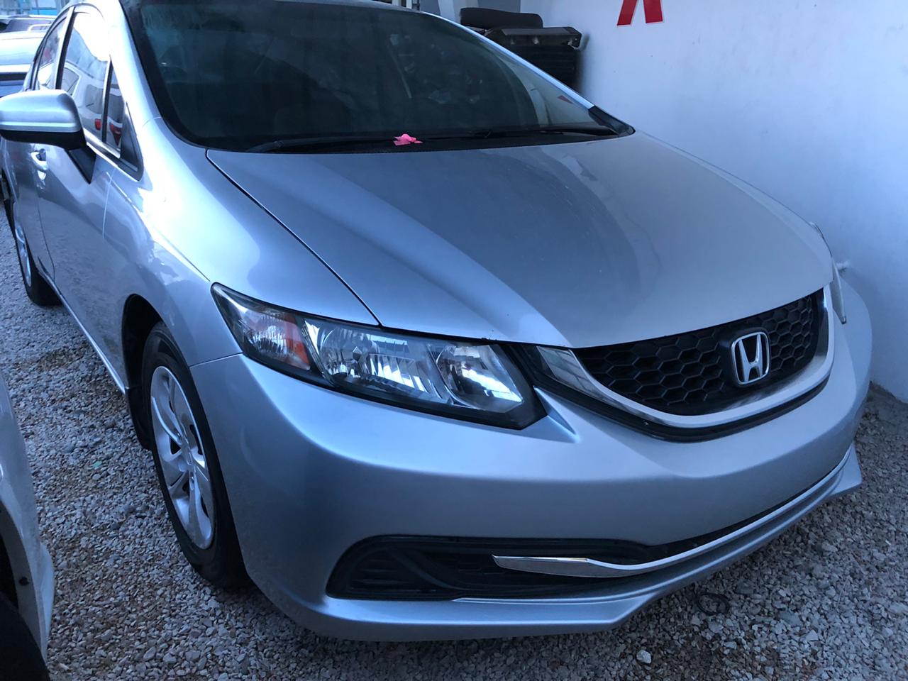 Plaza Libre Honda Civic 2014